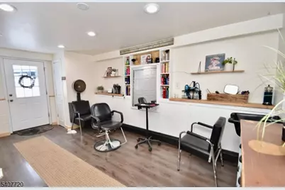 27 Grandview Ave, Jefferson Township, NJ 07460 - Photo 16