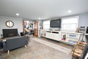 27 Grandview Ave, Jefferson Township, NJ 07460 - Photo 18