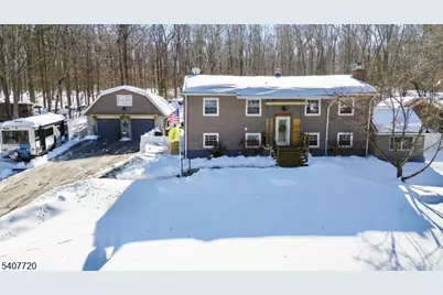 27 Grandview Ave, Jefferson Township, NJ 07460 - Photo 1