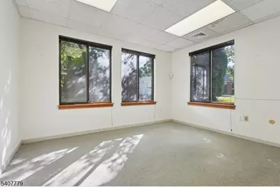 176 Tamarack Circle Ondo, Montgomery Township, NJ 08558 - Photo 18