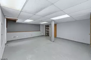 41 Summit Rd, Sparta Township, NJ 07871 - Photo 24