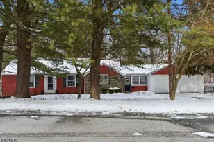 41 Summit Rd, Sparta Township, NJ 07871 - Photo 4