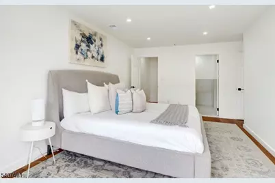 42 Krueger Ct, Newark, NJ 07103 - Photo 18