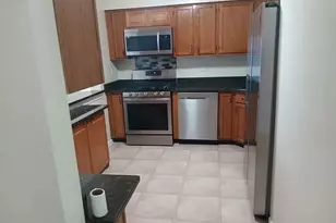 10 Leahy Ct, Franklin Township, NJ 08873 - Photo 4