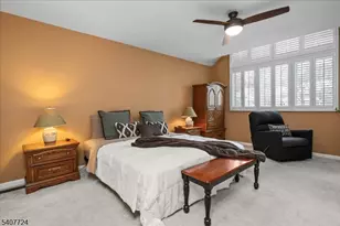 52 Manor Square, Sparta Township, NJ 07871 - Photo 18