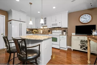 52 Manor Sq, Sparta Township, NJ 07871 - Photo 12