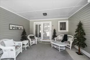 52 Manor Square, Sparta Township, NJ 07871 - Photo 2