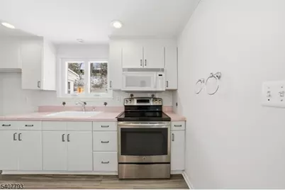 51 Linwood Avenue, Dover, NJ 07801 - Photo 12