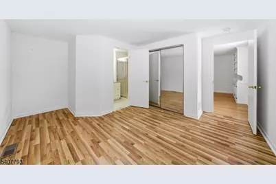 51 Linwood Avenue, Dover, NJ 07801 - Photo 22