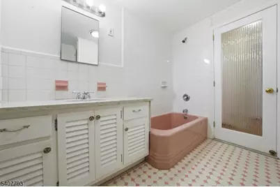 51 Linwood Avenue, Dover, NJ 07801 - Photo 14