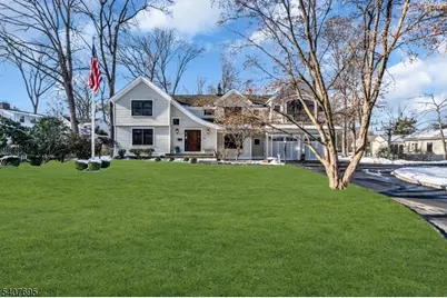 28 Falmouth Rd, Chatham Township, NJ 07928 - Photo 2