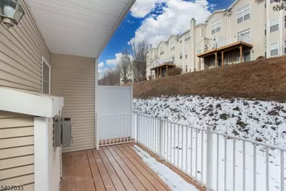 1058 Shadowlawn Dr, Green Brook Township, NJ 08812 - Photo 18