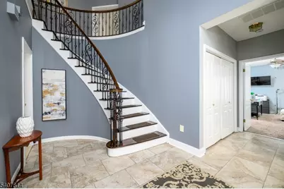 701 Timberbrooke Drive, Bedminster Township, NJ 07921 - Photo 4