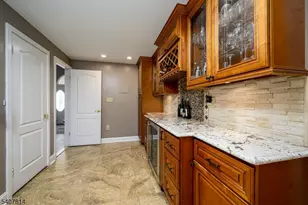 701 Timberbrooke Dr, Bedminster Township, NJ 07921 - Photo 12