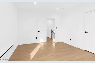 216 Renner Ave, Newark, NJ 07112 - Photo 24