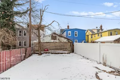 216 Renner Ave, Newark, NJ 07112 - Photo 6