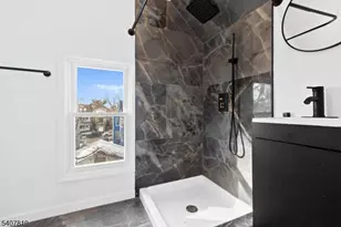 216 Renner Ave, Newark, NJ 07112 - Photo 18