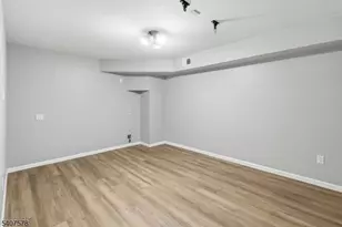 19 Dacotah Ave, Parsippany, NJ 07034 - Photo 12