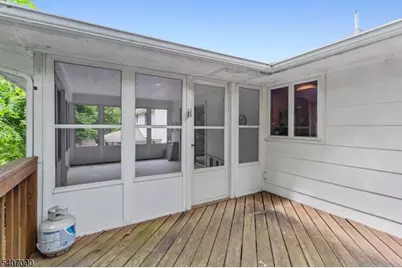 3 Mulberry Trl, Kinnelon, NJ 07405 - Photo 36