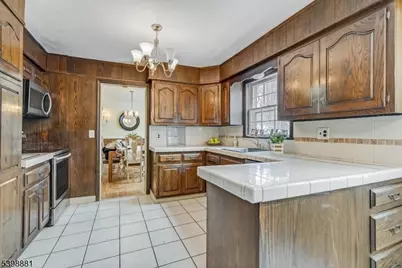 14 Skylark Rd, Springfield, NJ 07081 - Photo 6