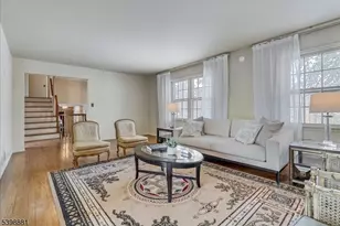 14 Skylark Rd, Springfield, NJ 07081 - Photo 2