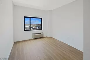 1 Carriage City Plz, Rahway, NJ 07065 - Photo 4