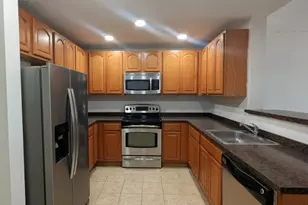 1 Carriage City Plz, Rahway, NJ 07065 - Photo 6