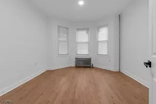 45 Seymour Ave, Newark, NJ 07108 - Photo 6