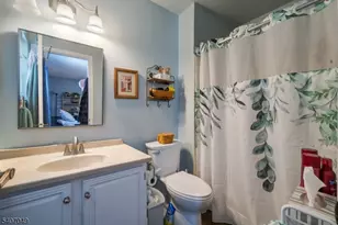 8 Lee Ct, Lebanon, NJ 08833 - Photo 16