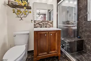 190 Totowa Rd, Totowa, NJ 07512 - Photo 12