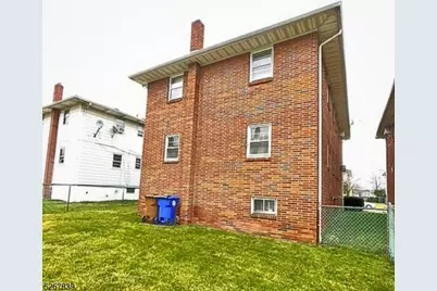 400 Kennedy Dr, Linden, NJ 07036 - Photo 10