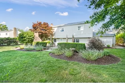 140 Eyland Ave, Roxbury Township, NJ 07876 - Photo 6