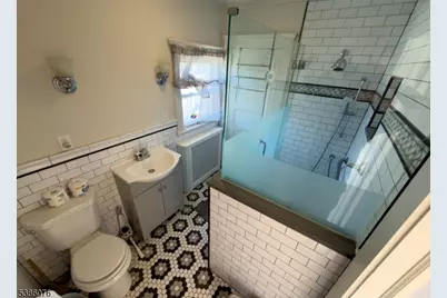 288 Paterson Ave, Little Falls Township, NJ 07424 - Photo 10