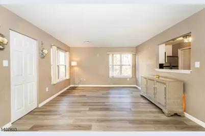 18 Bristol Ct, Lincoln Park, NJ 07035 - Photo 6