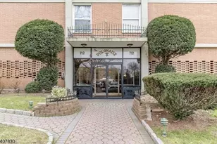 704-712 North Broad St 6, Elizabeth, NJ 07208 - Photo 1