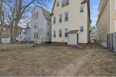 29 Cedar Ave, Newark, NJ 07106 - Photo 26