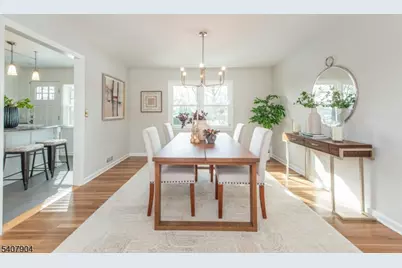 33 Tuers Pl, Montclair, NJ 07043 - Photo 10