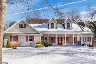 134 Meadows Rd, Lafayette, NJ 07848 - Photo 2