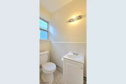 232 Lakeview Ave, Clifton, NJ 07011 - Photo 10