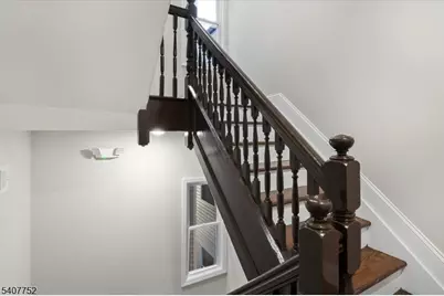 579 S 12th St Unit 2 #3, Newark, NJ 07103 - Photo 16