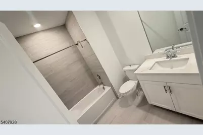 8 Eastwood Ter, East Hanover Township, NJ 07928 - Photo 24