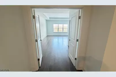8 Eastwood Ter, East Hanover Township, NJ 07928 - Photo 28