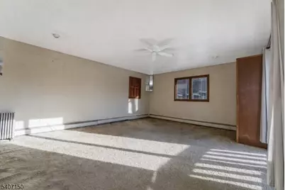 50 Drakestown Rd, Mount Olive, NJ 07840 - Photo 32