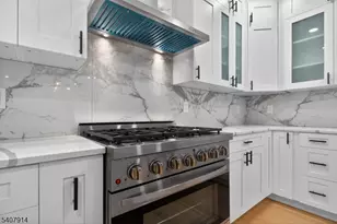 105 Woodfern Rd, Branchburg Township, NJ 08853 - Photo 6