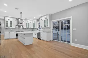 105 Woodfern Rd, Branchburg Township, NJ 08853 - Photo 10