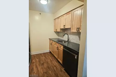 300 Main Street #310, Little Falls Township, NJ 07424 - Photo 4