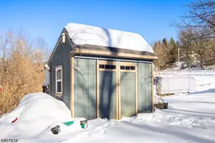 31 Meadow Ln, Vernon, NJ 07462 - Photo 34