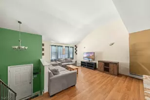 31 Meadow Ln, Vernon, NJ 07462 - Photo 10