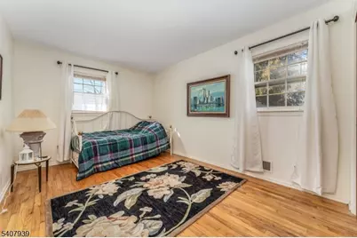 3 Meadow Lark Ct, Raritan Township, NJ 08822 - Photo 14