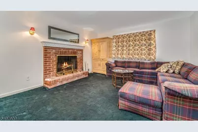 3 Meadow Lark Ct, Raritan Township, NJ 08822 - Photo 12